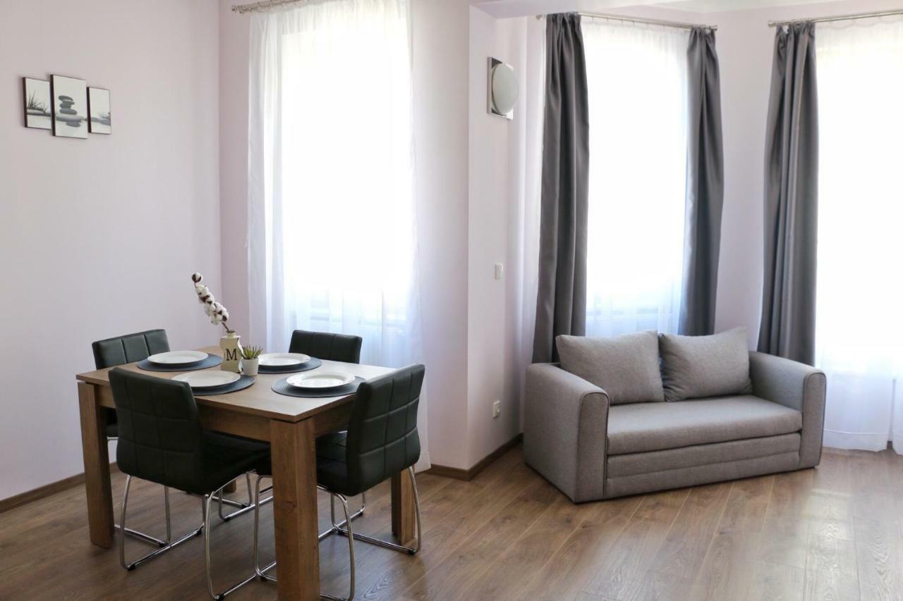 Apartments Moravska 24 Karlovy Vary Kültér fotó